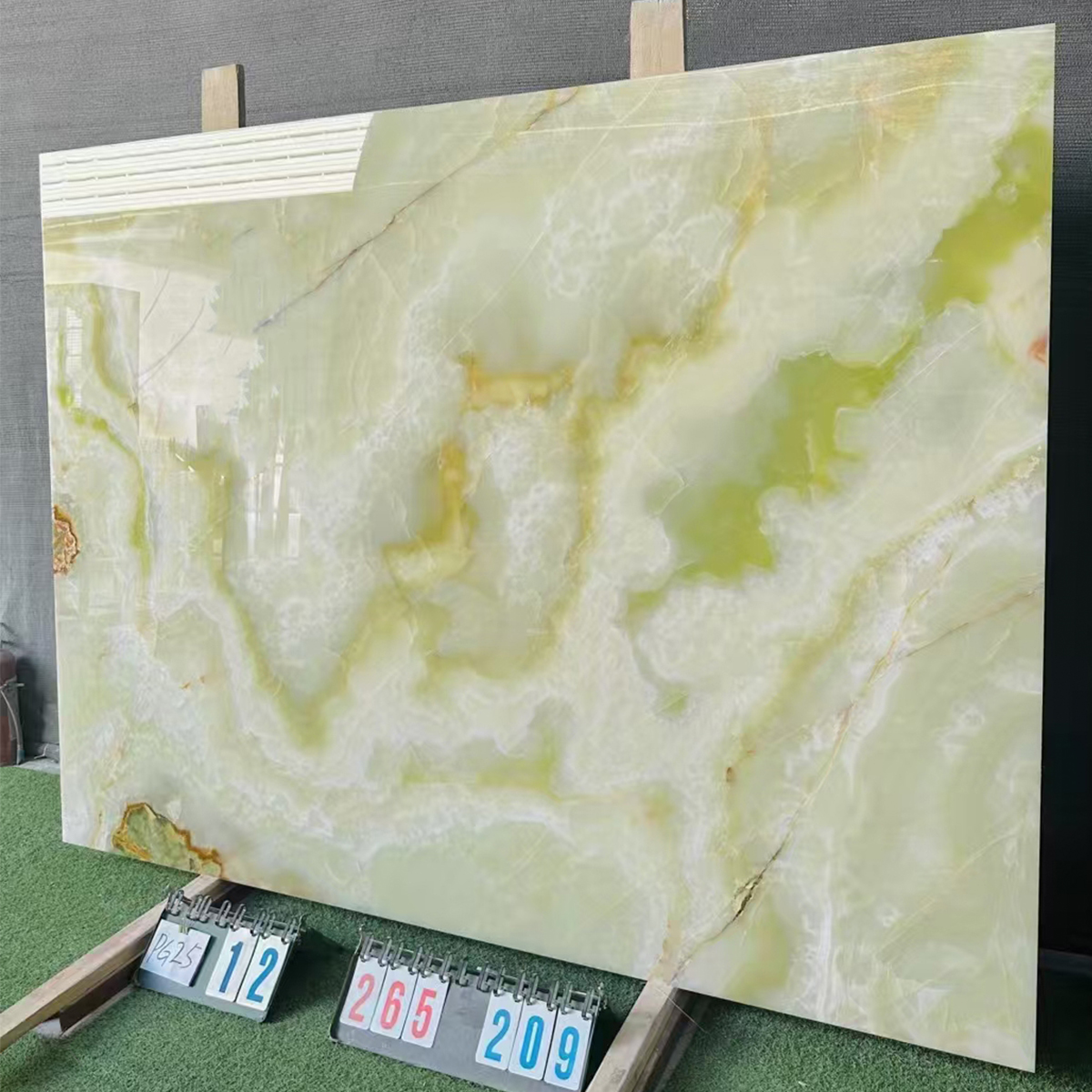 Natural Top Grade Light Green Onyx For Wall Panel Kitchen Island Countertop Bathroom Floor Tiles Bathroom Vanity