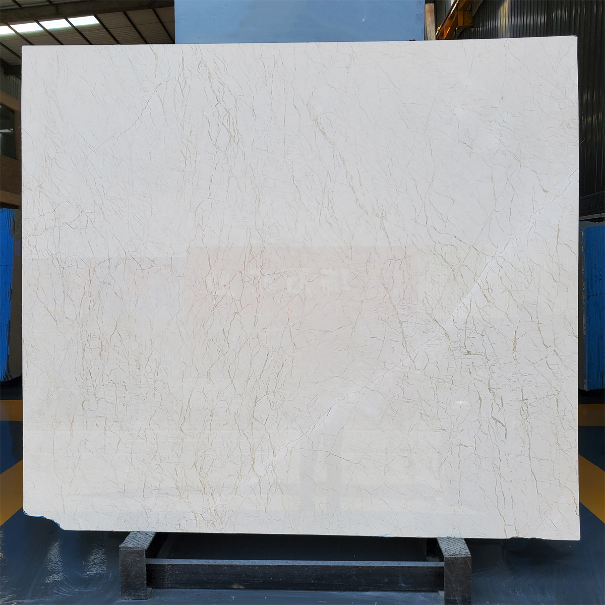 Wabi-sabi Style Center Beige Marble Slab For House Decoration Staircase Floor Tiles Wall Veneer