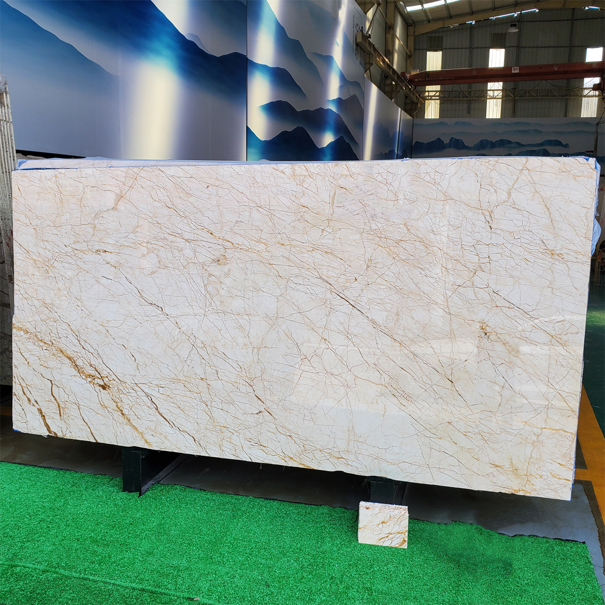 Luxury Sofitel Gold Marble Slab For Exterior Wall Panel Floor Tiles Bathroom Bathtubs